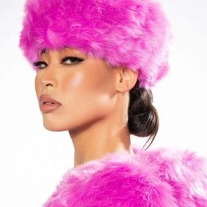 PINK FEAUX FUR HAT